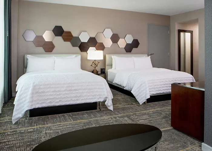 Le Meridien Boston Cambridge