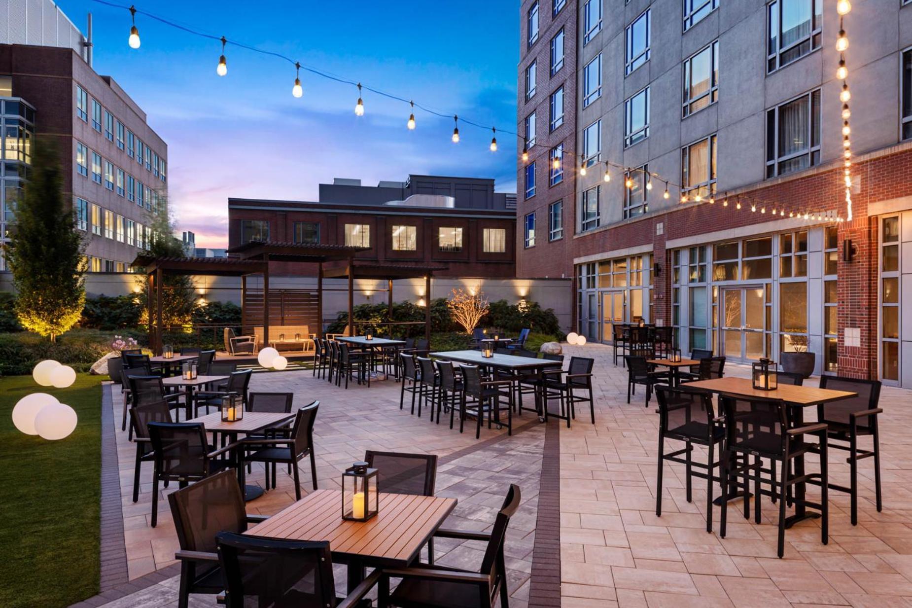 Hotel Le Meridien Boston 4*