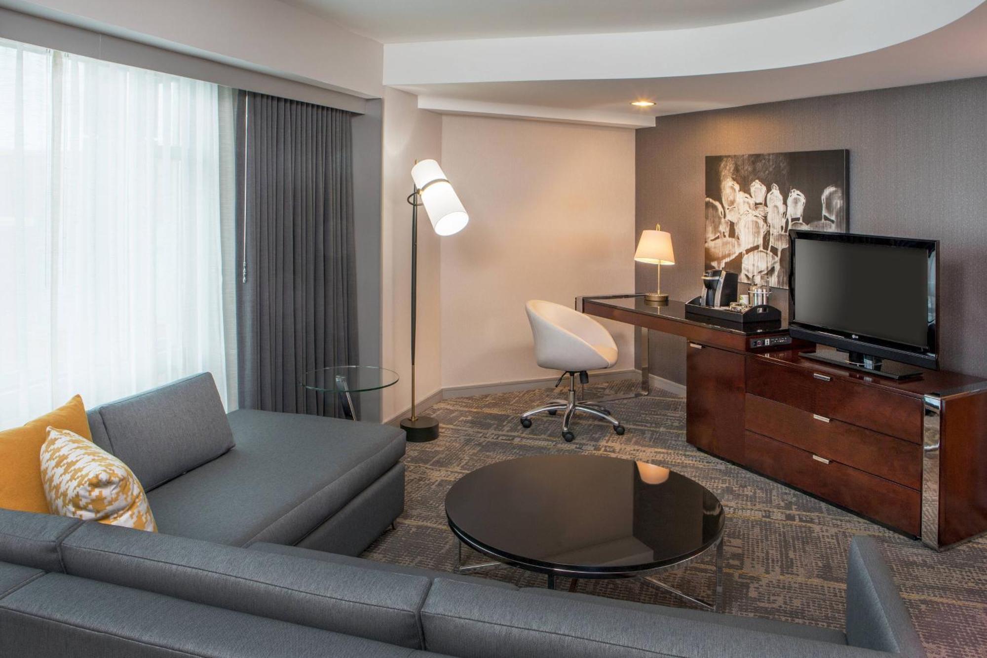 Hotel Le Meridien Boston 4*