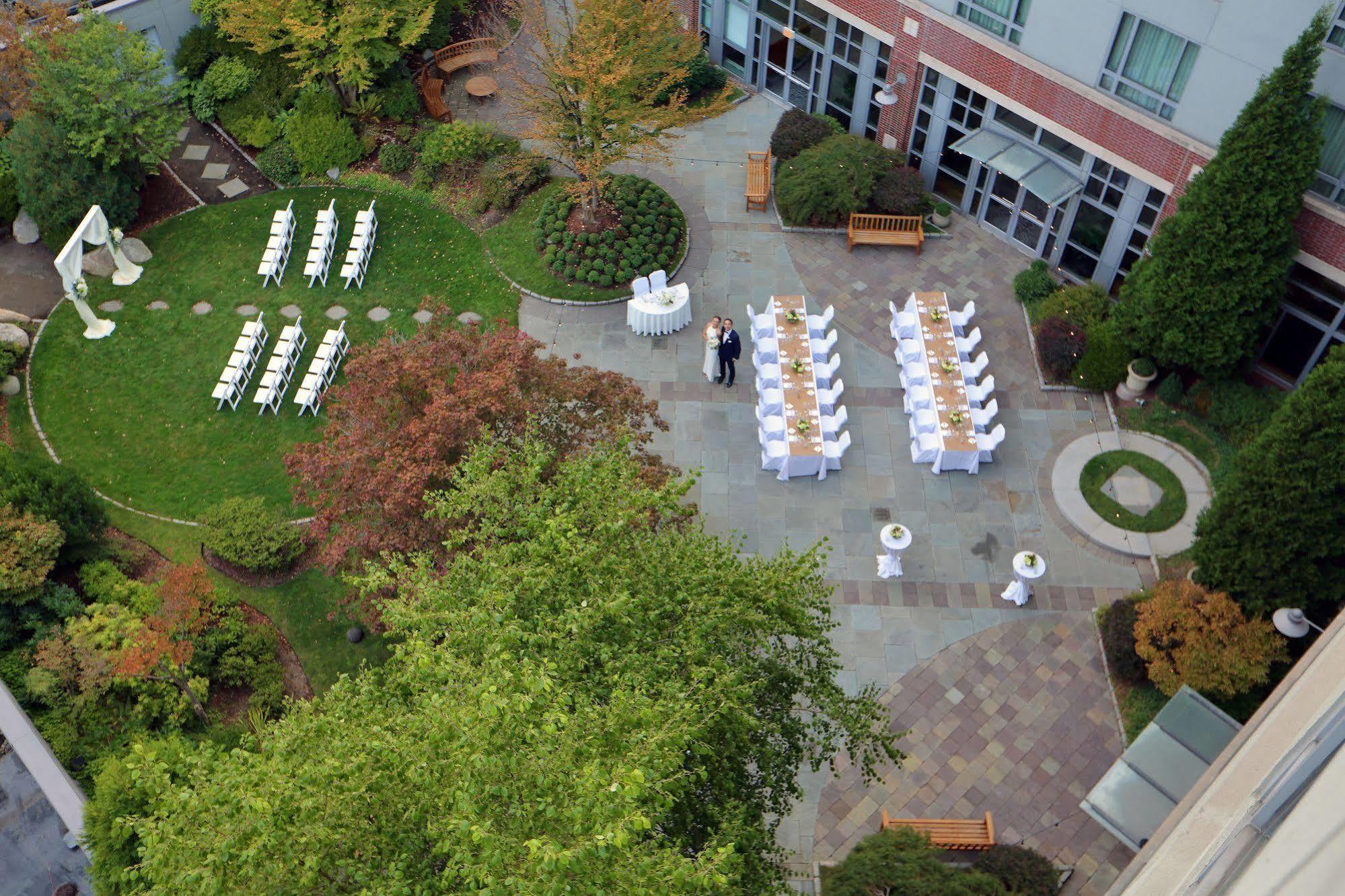 Le Meridien Boston 4*